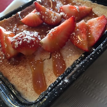 Kitsch'n On Roscoe - Twinkie tiramisu - Breakfast & Brunch Near Me - Chicago, Illinois Kitsch'n On Roscoe - Twinkie tiramisu - Breakfast & Brunch Near Me - Chicago, Illinois