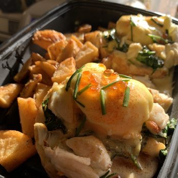 Bloom - Crab Benedict with potatoes - American Near Me - Santa Clara, California