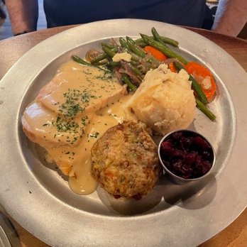Jessop's Tavern - Pilgrim's Feast - American Near Me - New Castle, Delaware