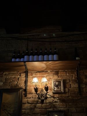 Lil' Frankie's by null