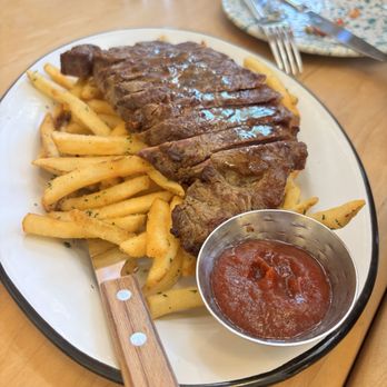 little shucker - Steak and fries - Seafood Near Me - San Francisco, California little shucker - Steak and fries - Seafood Near Me - San Francisco, California