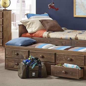 U H R Rents - Captain Trundle bed
$20 Weekly!! (matching Chest Available)
Solid Wood. GREAT Quality! Perfect for saving space!! - Furniture Stores Near Me - Xenia, Ohio U H R Rents - Captain Trundle bed
$20 Weekly!! (matching Chest Available)
Solid Wood. GREAT Quality! Perfect for saving space!! - Furniture Stores Near Me - Xenia, Ohio