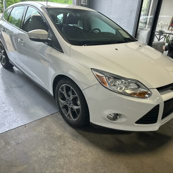 Charlotte Collision - Body Shops Near Me - Charlotte, North Carolina