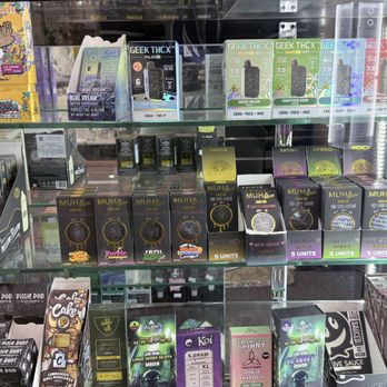 Smoke Villa - Tobacco Shops Near Me - Indianapolis, Indiana