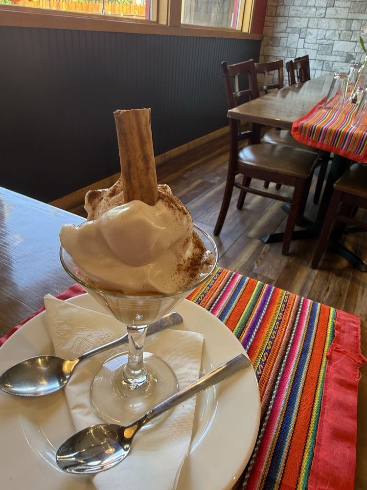 Jhony's Peruvian Cuisine Logo