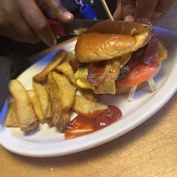 Texas Roadhouse - Cheeseburger & Fries - Steakhouses Near Me - Antioch, Tennessee Texas Roadhouse - Cheeseburger & Fries - Steakhouses Near Me - Antioch, Tennessee