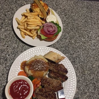 Magnolia Grill - New American Near Me - Sedro-Woolley, Washington