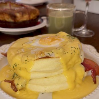 GIWA - Sunny-side soufflé - Breakfast & Brunch Near Me - Santa Clara, California GIWA - Sunny-side soufflé - Breakfast & Brunch Near Me - Santa Clara, California