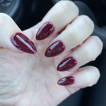 Elegant Nails & Spa - Nail Salons Near Me - Medford, Massachusetts