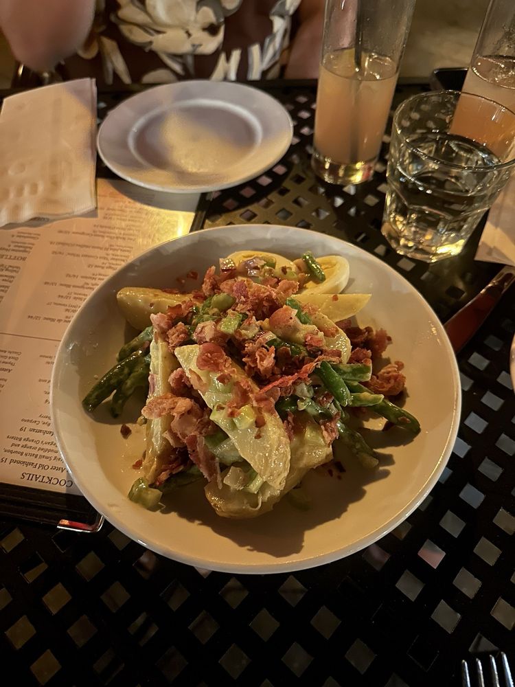 Social spots from Aster Cafe