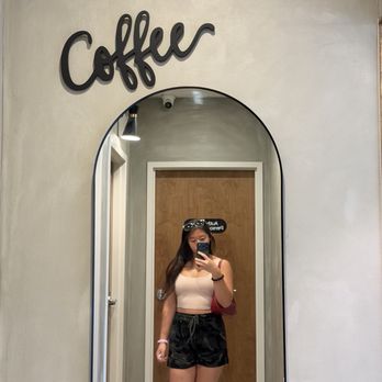 Laylo - Coffee & Tea Near Me - Atlanta, Georgia Laylo - Coffee & Tea Near Me - Atlanta, Georgia