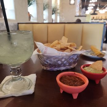 Los Cucos Mexican Cafe - Large marg. Chips and salsa. - Bars Near Me - Bay City, Texas Los Cucos Mexican Cafe - Large marg. Chips and salsa. - Bars Near Me - Bay City, Texas