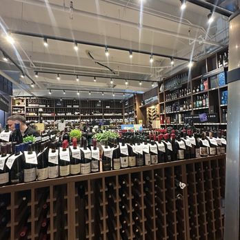 Vinya Wine & Market - Beer, Wine & Spirits Near Me - Key Biscayne, Florida Vinya Wine & Market - Beer, Wine & Spirits Near Me - Key Biscayne, Florida