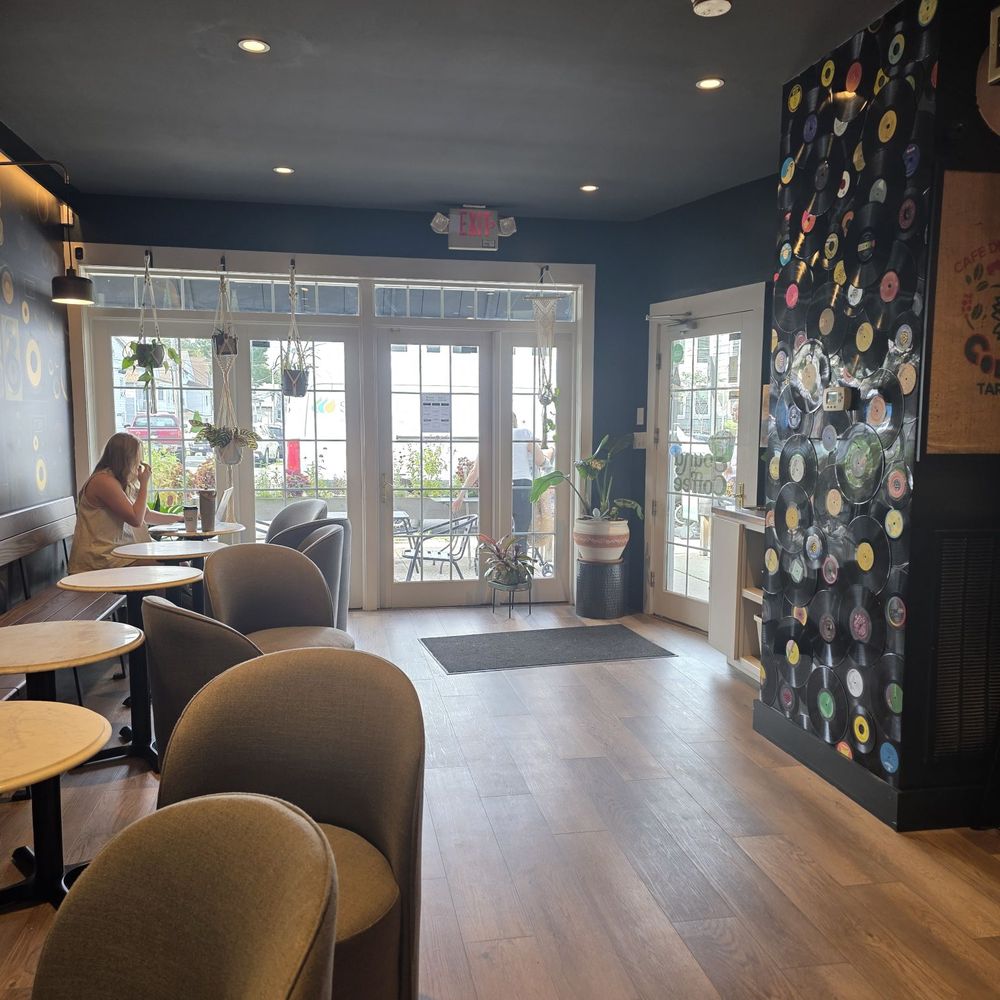 Sound Coffee - Black Rock - Inside - Coffee Roasteries Near Me - Bridgeport, Connecticut Sound Coffee - Black Rock - Inside - Coffee Roasteries Near Me - Bridgeport, Connecticut