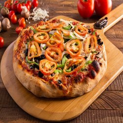 Ameci Pizza & Pasta - Deluxe Pizza