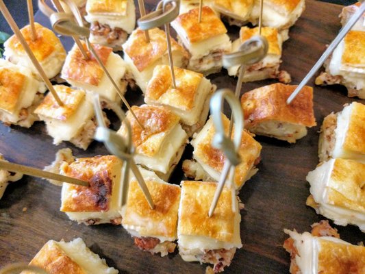 Crave Catering by null