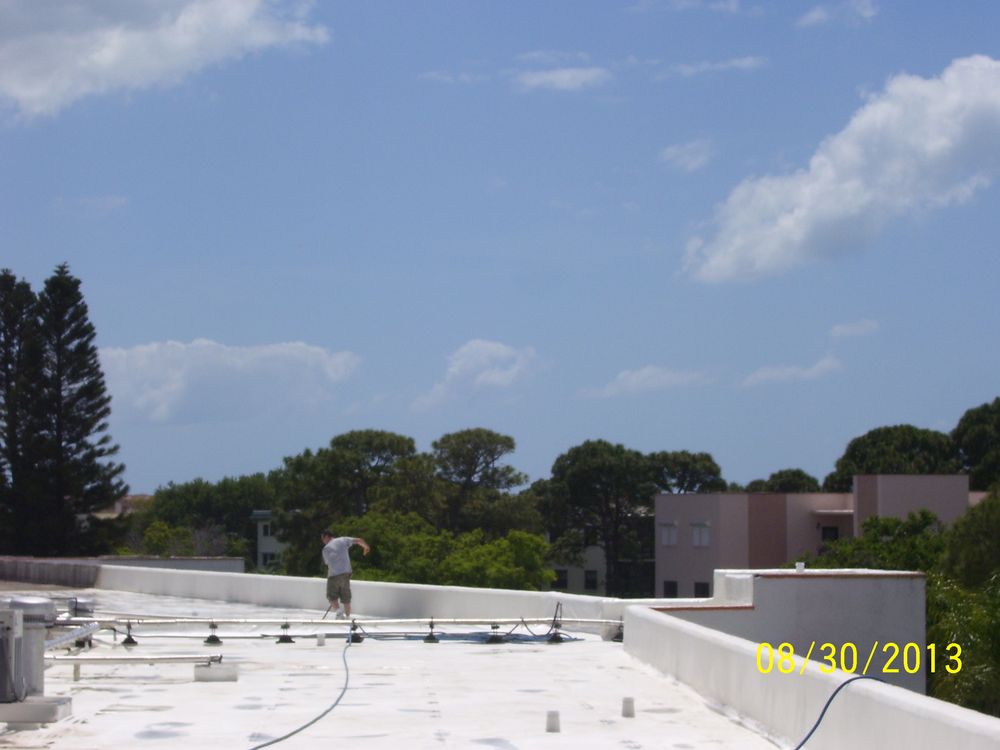 Slide of Apple Roof Cleaning