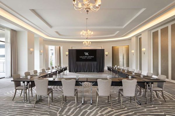 Waldorf Astoria Atlanta Buckhead by null