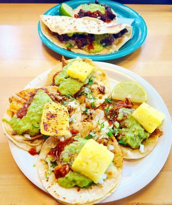 Tacos Chukis by null