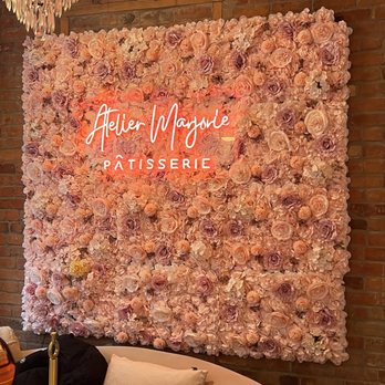 Atelier Marjorie - Inside decor - Patisserie/Cake Shop Near Me - Montreal, Quebec