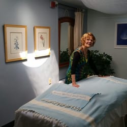 Body Therapy For Health - The wonderful Catherine Mac Guinness offers a variety of healing therapies.