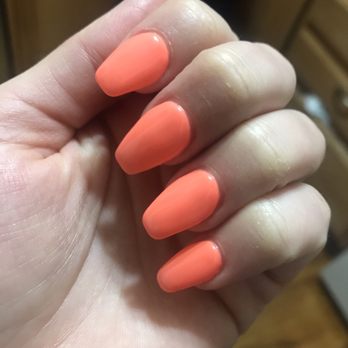 Clayton Nail Spa - Left hand, full set gel nails. Coffin shaped. - Nail Salons Near Me - Clayton, Missouri