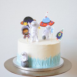 Perfect Pastry - Astronaut cake