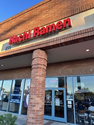 Hachi Ramen by null