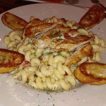 Hugh O'Connors - Spring Branch - Grilled chicken with Mac and cheese - Irish Pub Near Me - Houston, Texas Hugh O'Connors - Spring Branch - Grilled chicken with Mac and cheese - Irish Pub Near Me - Houston, Texas