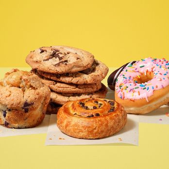 Circle K - a variety of doughnuts and pastries - Gas Stations Near Me - Baton Rouge, Louisiana Circle K - a variety of doughnuts and pastries - Gas Stations Near Me - Baton Rouge, Louisiana