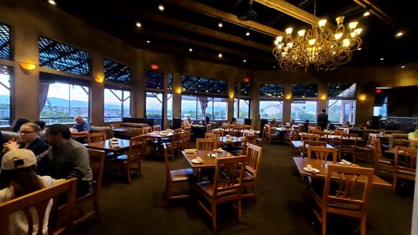 Ventano Italian Grill & Seafood by null