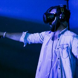 DNA VR