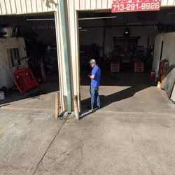 Alignment and Suspension - Wheel alignment shop