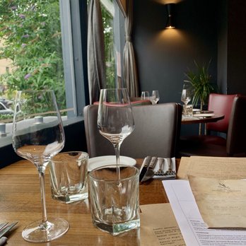 New Chapter - Inside the restaurant - Scottish Near Me - Edinburgh, EDH