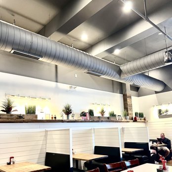Phoebe's Diner - Dining Room - Diners Near Me - Austin, Texas