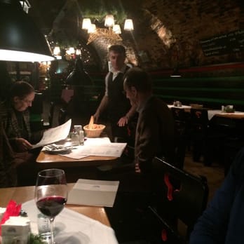 Augustinerkeller Bitzinger - Inside the restaurant - Austrian Near Me - Vienna, 9