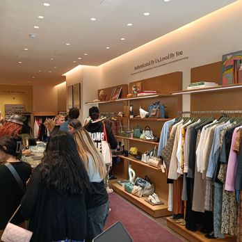 The RealReal -Chicago - The New Location. - Used, Vintage & Consignment Near Me - Chicago, Illinois The RealReal -Chicago - The New Location. - Used, Vintage & Consignment Near Me - Chicago, Illinois