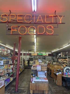 Spinelli's Market by null