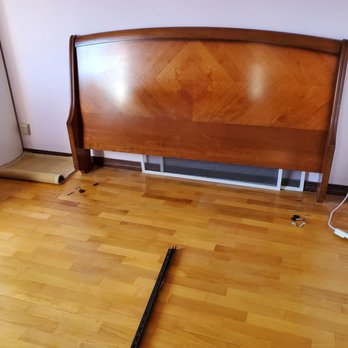 Dumbo Moving & Storage - Huge headboard before wrapping - Movers Near Me - Brooklyn, New York