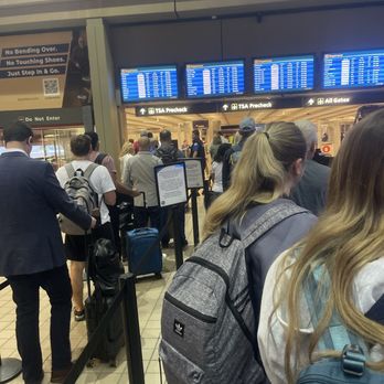 TSA Checkpoint Main - Airport Terminals Near Me - Pittsburgh, Pennsylvania TSA Checkpoint Main - Airport Terminals Near Me - Pittsburgh, Pennsylvania