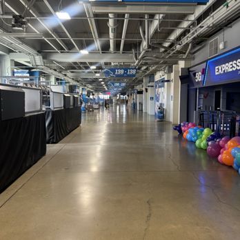 Ford Field - Stadiums & Arenas Near Me - Detroit, Michigan Ford Field - Stadiums & Arenas Near Me - Detroit, Michigan