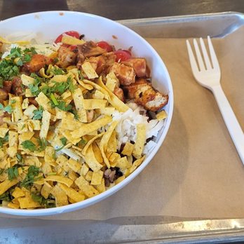 CoreLife Eatery - BBQ Ranch Chicken in a large bowl - Poke Near Me - Clarksville, Indiana