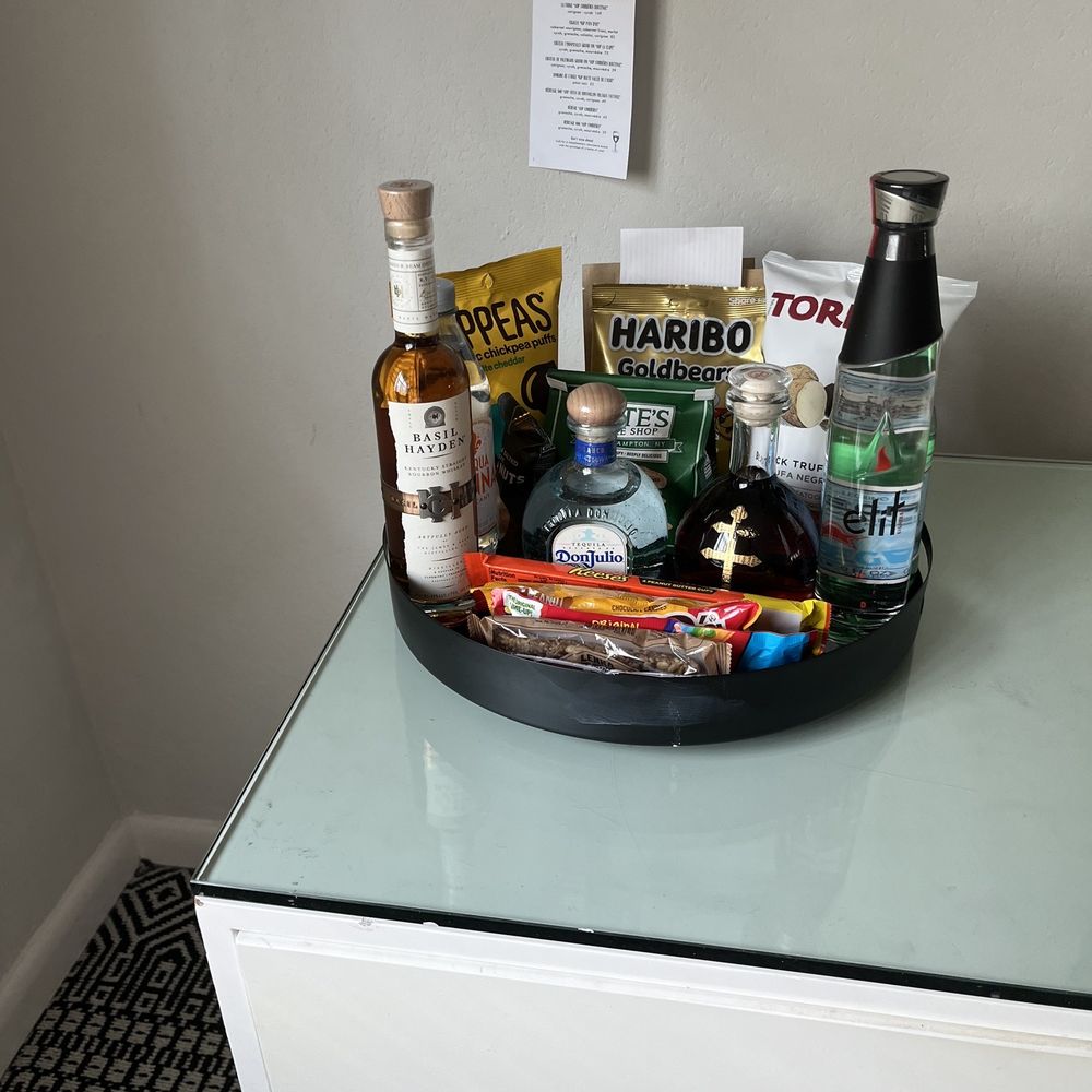 Kimpton Surfcomber Hotel - Hotels Near Me - Miami Beach, Florida Kimpton Surfcomber Hotel - Hotels Near Me - Miami Beach, Florida