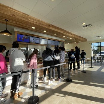 Cinnabon - Bakeries Near Me - Elk Grove, California