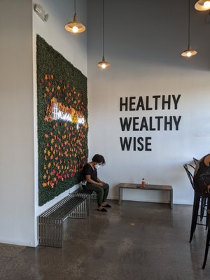 Manna Juice Bar by null