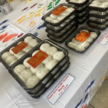Maui Specialty Chocolates - Desserts Near Me - Kahului, Hawaii Maui Specialty Chocolates - Desserts Near Me - Kahului, Hawaii