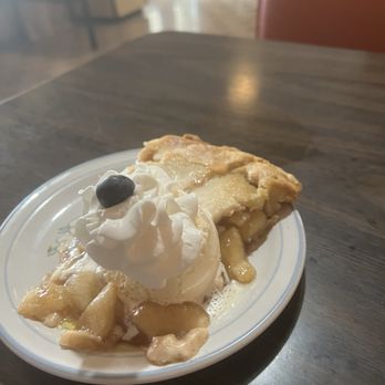 D'Vine Home Cooking - Hot apple pie with ice cream and whipped cream - Mexican Near Me - Canyon Lake, Texas D'Vine Home Cooking - Hot apple pie with ice cream and whipped cream - Mexican Near Me - Canyon Lake, Texas