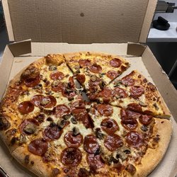 Domino's Pizza - Pizza