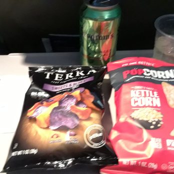 JetBlue - My snacks - Airlines Near Me - Orlando, Florida