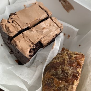 Mo & Jay Pastry - Hubby cake. (Left) . Kouign Amann (right). - Custom Cakes Near Me - Little Falls, New Jersey Mo & Jay Pastry - Hubby cake. (Left) . Kouign Amann (right). - Custom Cakes Near Me - Little Falls, New Jersey